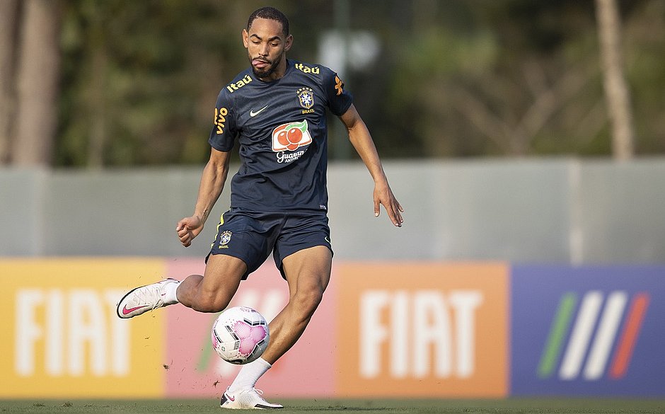 Matheus Cunha herda camisa 9 da Seleção; veja numeração ...