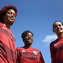Bia, Pretinha e Leslem fazem parte da equipe feminina do Vitória que está disputando o Campeonato Brasileiro