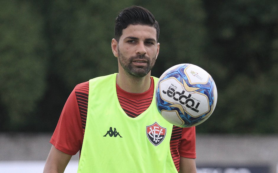 Resultado de imagem para Gerson Magrão Vitória
