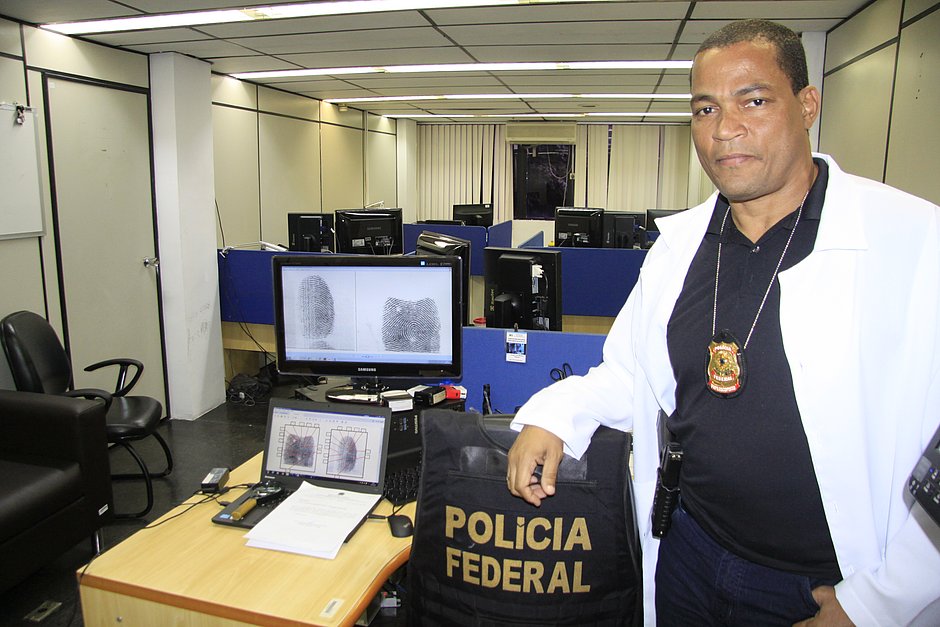 Os segredos do edital do concurso da PF - Jornal CORREIO ...