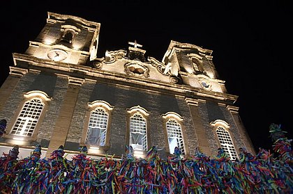 Templo iluminado: prefeitura inaugura luzes especiais no Bonfim