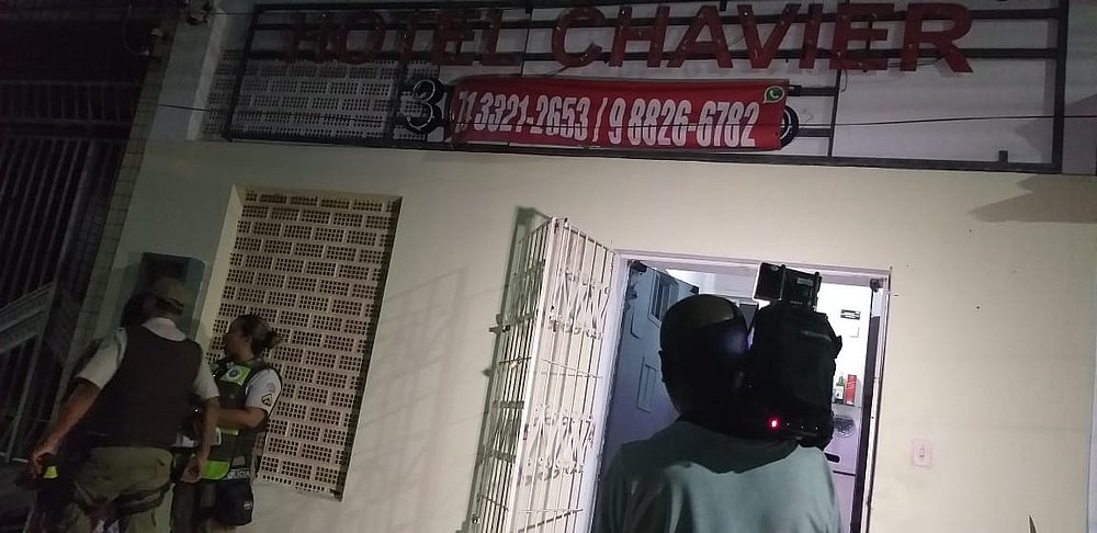 Resultado de imagem para morto dois de julho hotel