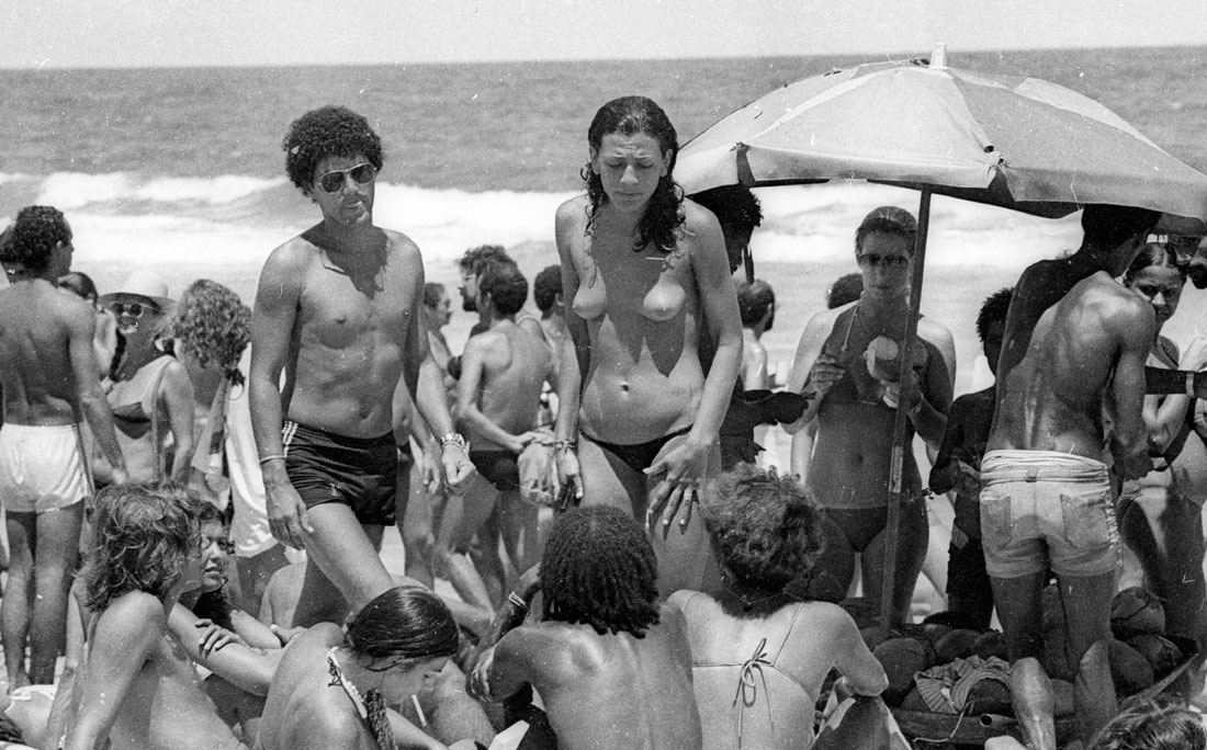 Topless na Praia dos Artistas, em janeiro de 1980