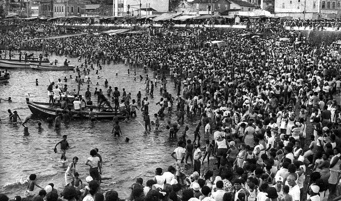 1982