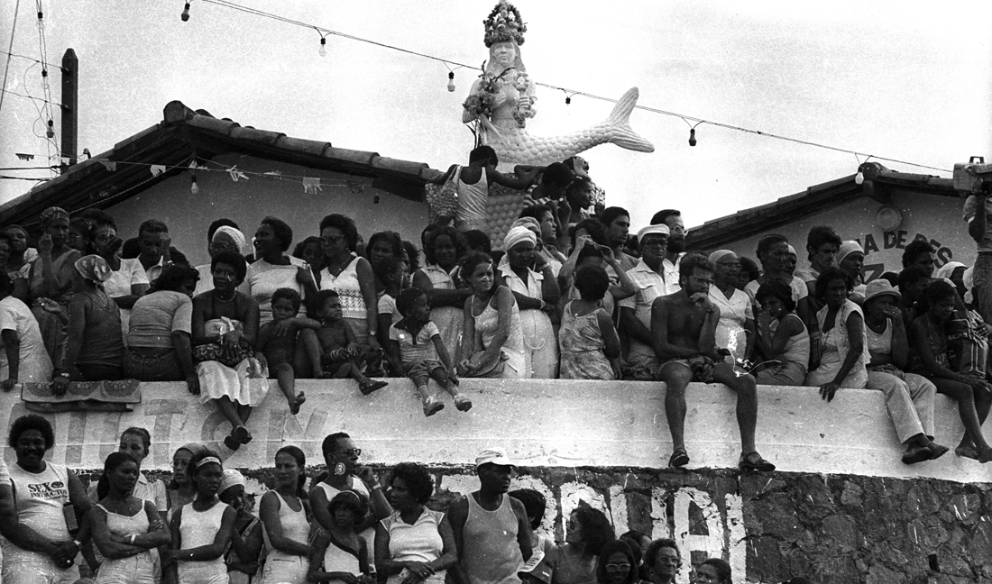 1982