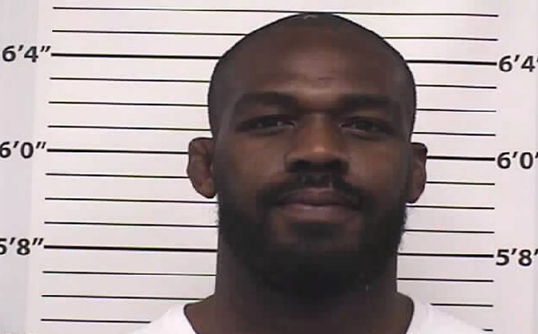 Jon Jones foi detido pela Polícia de Albuquerque, nos EUA