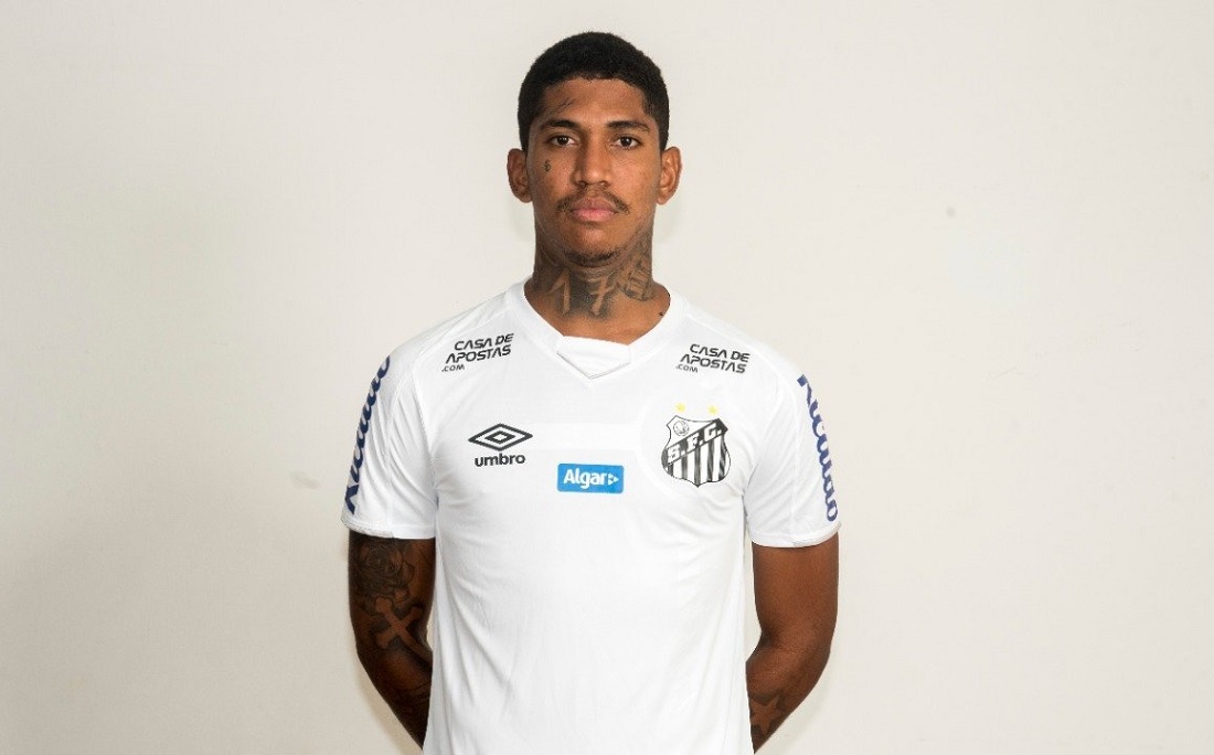 Filho de Raniel, do Santos, está em UTI