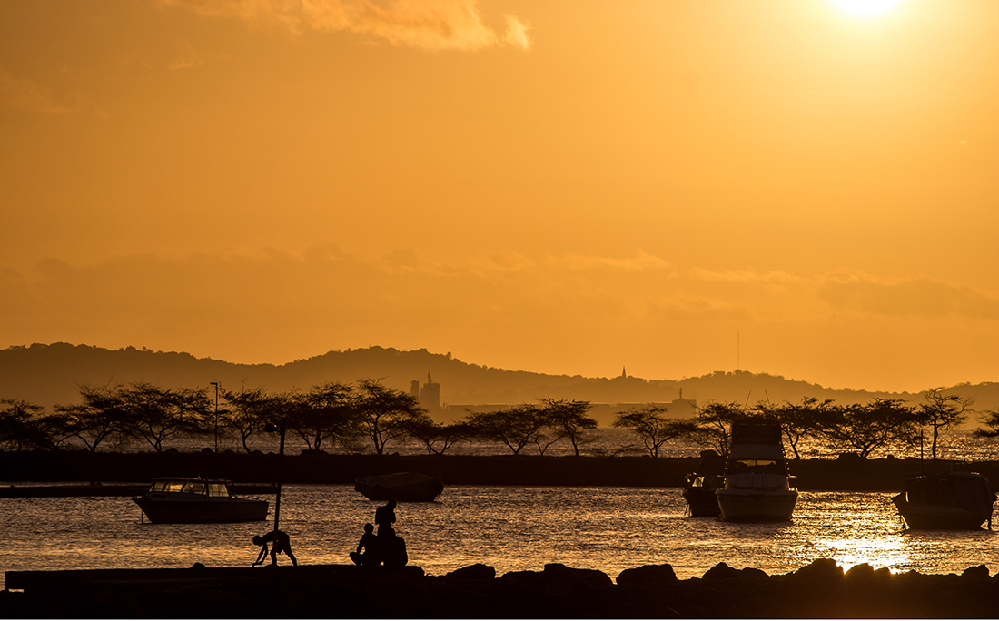 Pôr do Sol na Bahia Marina.