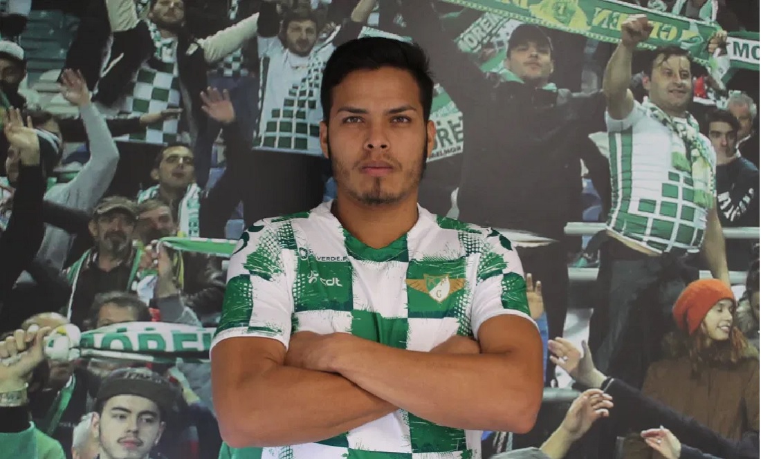 Matheus Silva vai defender o Moreirense pelas próximas três temporadas