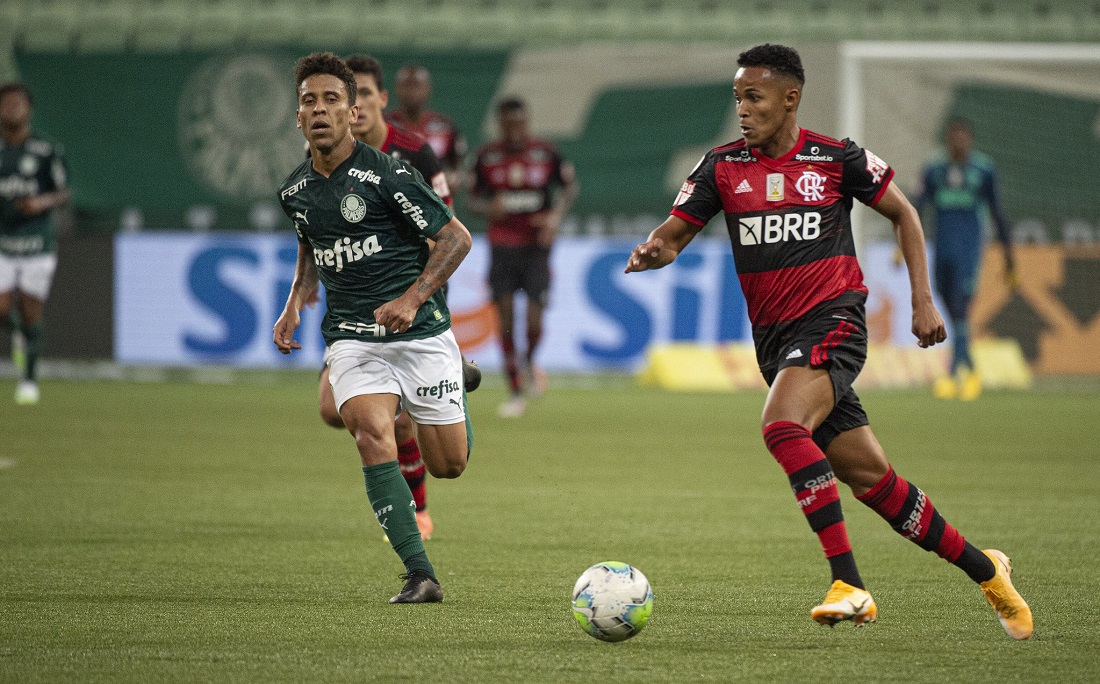 Jogo entre Palmeiras e Flamengo aconteceu após decisão do TST