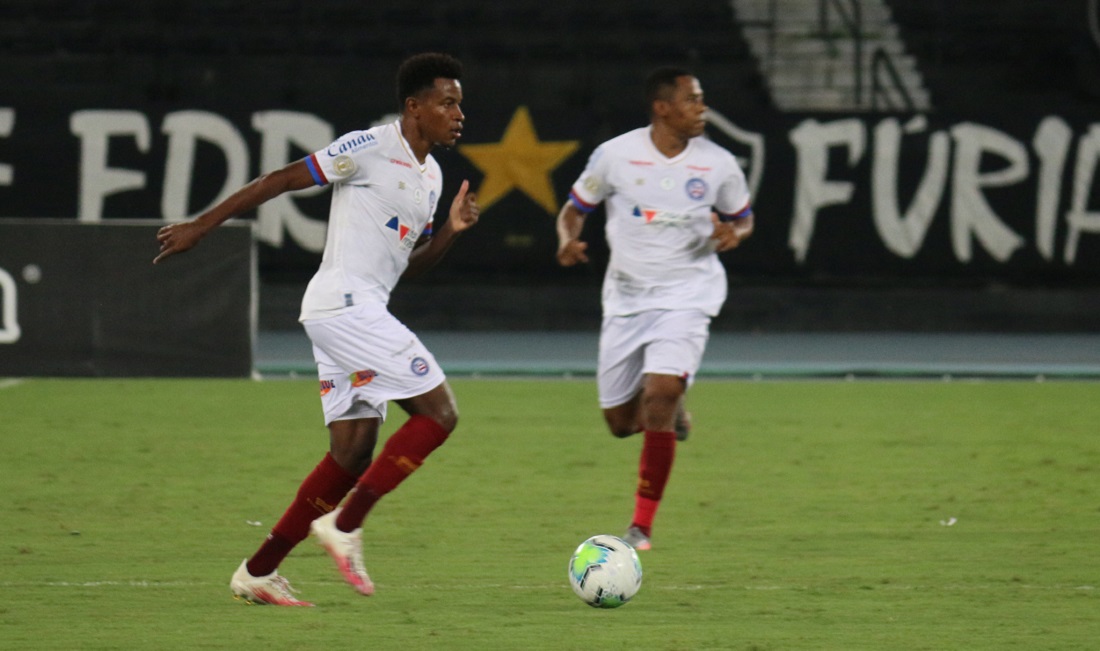 Ramires e Elias atuaram juntos pela primeira vez durante triunfo tricolor sobre o Botafogo