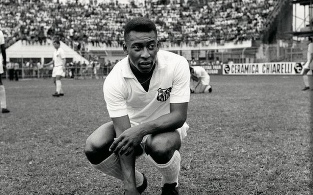 Pelé fez 1.116 jogos e marcou 1.091 gols com a camisa do Santos