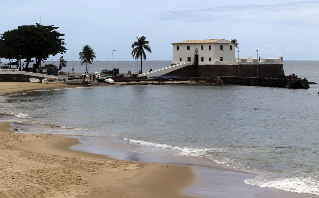 O Porto da Barra segue com acesso proibido em todos os dias da semana.